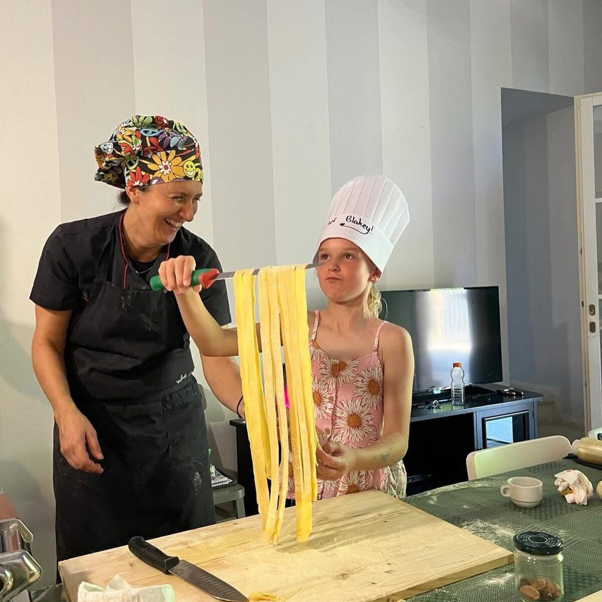 Lezione di cucina: preparazione di pasta fresca fatta a mano